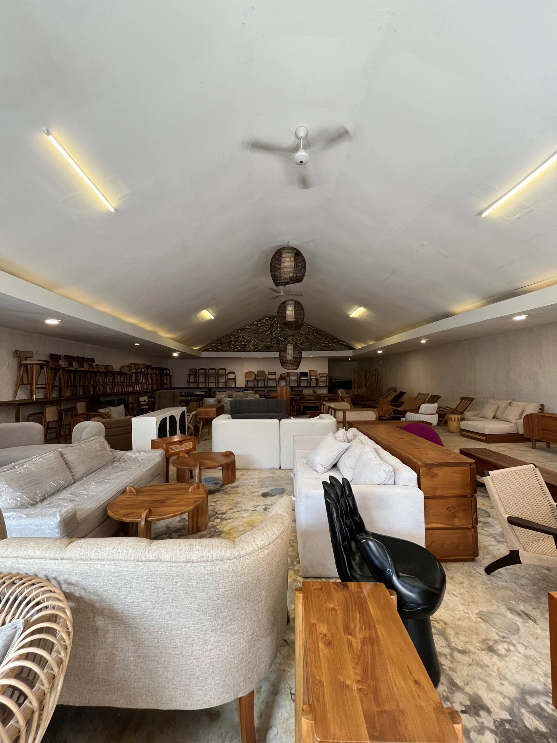 Apta Living teak furniture showroom in Jepara, Indonesia